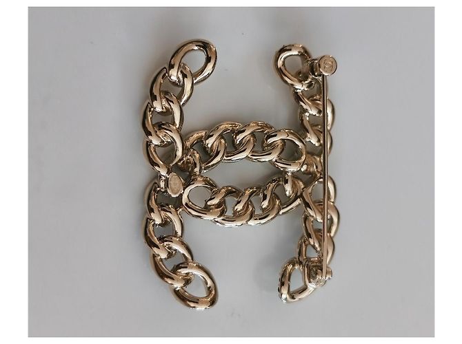 Spilla Chanel Logo CC a Catena con Strass Neri e Bianchi Nero Bianco Gold hardware - vista 2