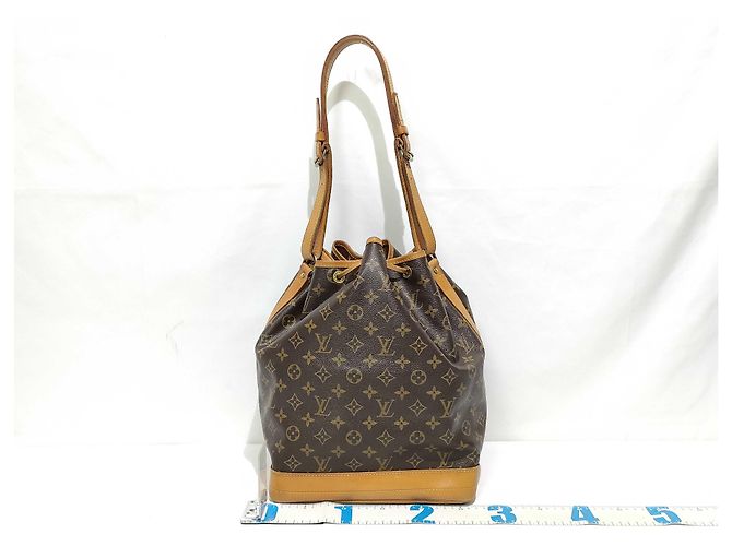 Louis Vuitton Noe in pelle Epi Marrone - vista 6