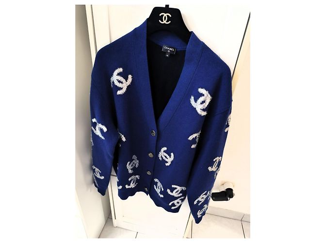 Chanel Kaschmir-Cardigan Marineblau CC-Logo - Ansicht 6