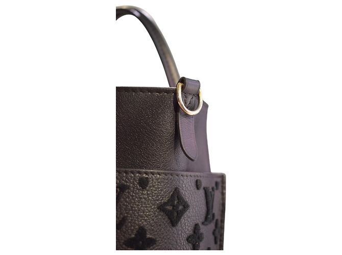 Louis Vuitton On My Side MM Sac Cabas Monogram Tufted Veau Cachemire Noir - vue 11