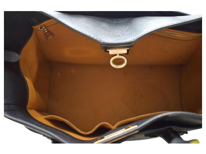 Louis Vuitton On My Side MM Sac Cabas Monogram Tufted Veau Cachemire Noir - vue 12