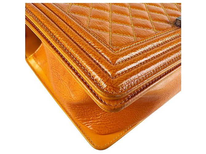 Borsa a tracolla Chanel Boy in pelle arancione - vista 9