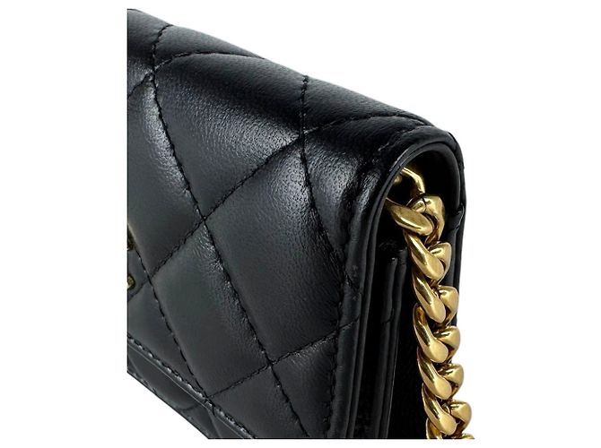 Chanel Pochette aus schwarzem Leder - Ansicht 6