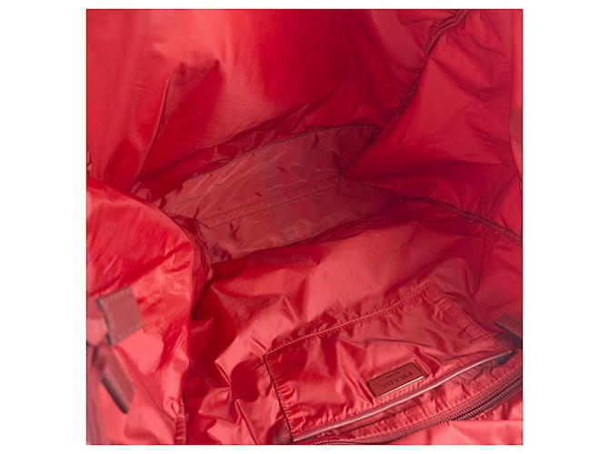 Borsa a tracolla in nylon Prada rossa Rosso - vista 5