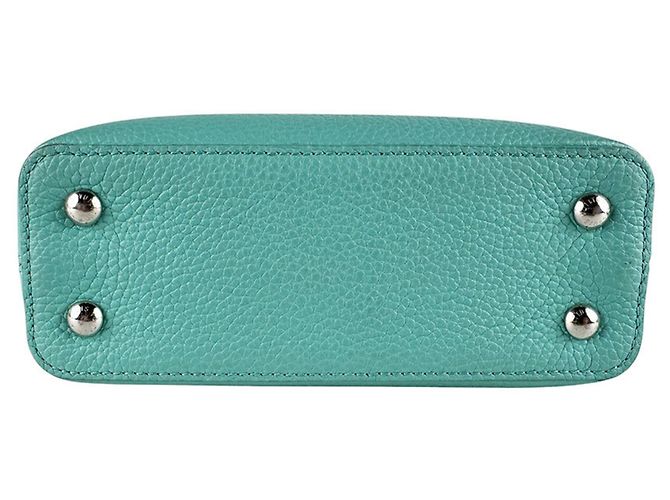 Borsa a tracolla MINI Capucines in pelle Louis Vuitton Verde - vista 4
