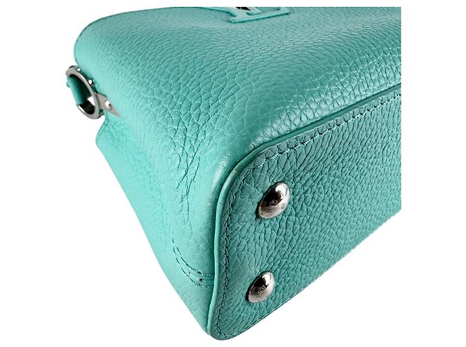 Borsa a tracolla MINI Capucines in pelle Louis Vuitton Verde - vista 9