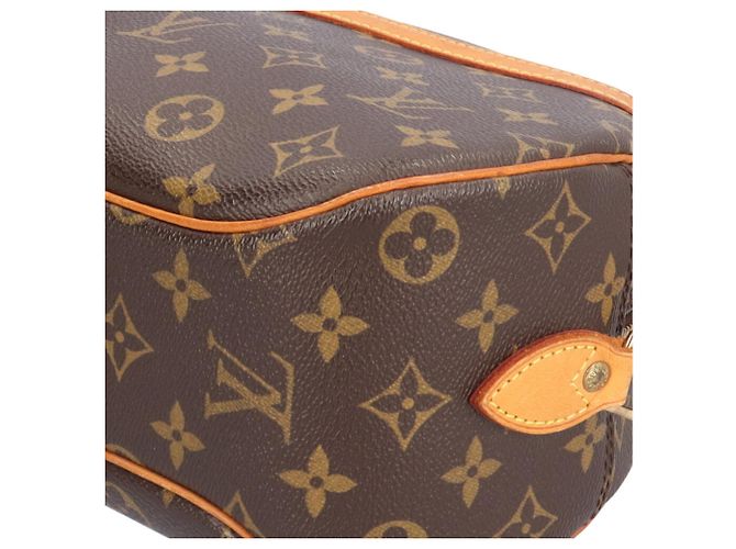 Borsa a Spalla Louis Vuitton Blois Monogram Marrone - vista 8
