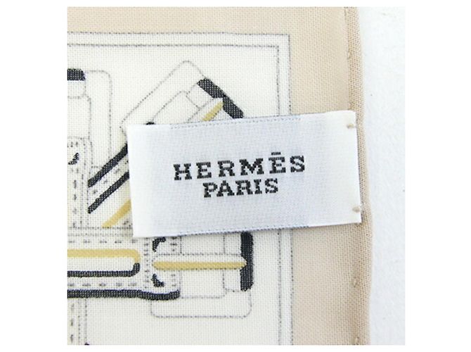 Hermès Sciarpa Hermes - Carré 42, Sangles en Finesse Beige Bianco sporco - vista 3
