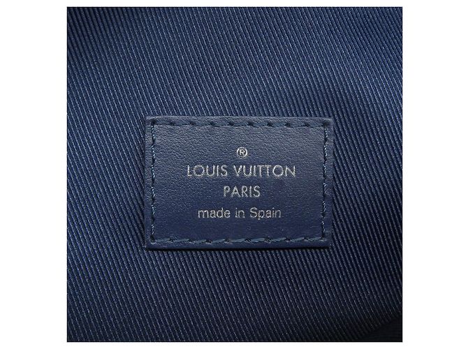 Louis Vuitton Monogram Aqua Garden Discovery Bumbag PM M22576 Blu - vista 8