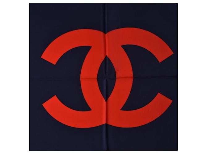 Chanel Seidenschal mit Coco Mark Muster Marineblau - Ansicht 6