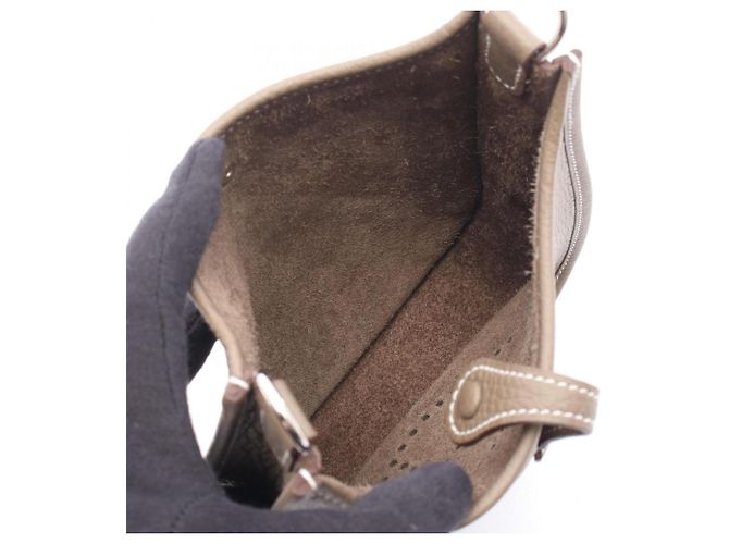 Hermès Borsa a tracolla Hermes Evelyne TPM in Etoupe Gray Taupe - vista 3