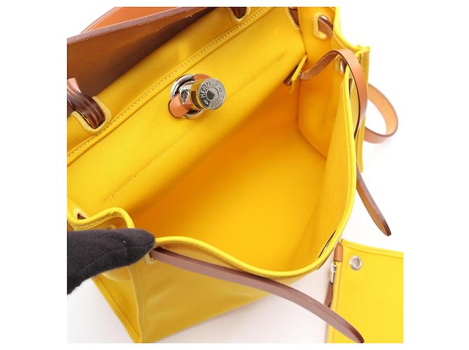 Hermès Bolso 2-Way Hermes Herbag Zip PM Castaño Amarillo - vista 3