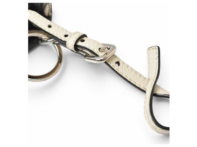 Portachiavi Saffiano Lock di Prada in bianco Talco - vista 4