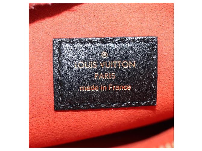 LOUIS VUITTON Bolsa Monogram Emboss Kussan BB Preta M21259 LV Auth 189752SV Preto - vista 10