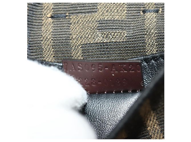 FENDI FENDACE Nano Baguette Chain Shoulder Pouch Black Brown Auth 190223SAM Marrone Nero - vista 11
