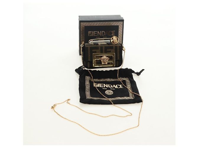 FENDI FENDACE Nano Baguette Chain Shoulder Pouch Black Brown Auth 190223SAM Marrone Nero - vista 12
