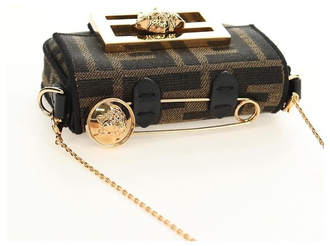 FENDI FENDACE Nano Baguette Chain Shoulder Pouch Black Brown Auth 190223SAM Marrone Nero - vista 6