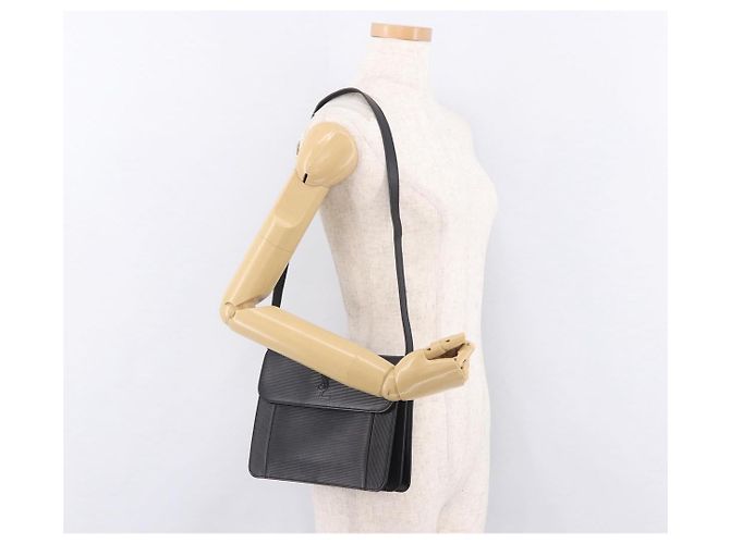 SAINT LAURENT Schultertasche aus Leder Schwarz Gold Auth 190568 - Ansicht 25