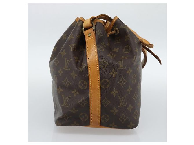 LOUIS VUITTON Monogram Petit Noe Schultertasche M42226 LV Auth 189793A Monogramm - Ansicht 3