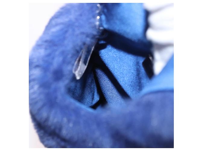 Jimmy Choo Chain Shoulder Phone Holder Acrylic Fur Blue Silver Auth 190265A Argento - vista 21