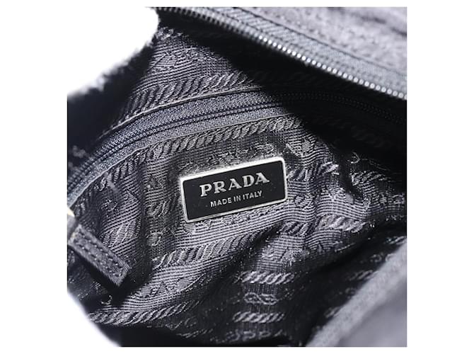Borsa a tracolla PRADA Nylon Nero Argento Auth 188514 - vista 21