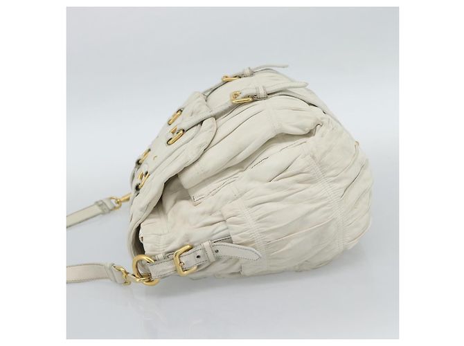 Borsa a Spalla PRADA in Pelle Bianco Oro Auth ka5003A D'oro - vista 3