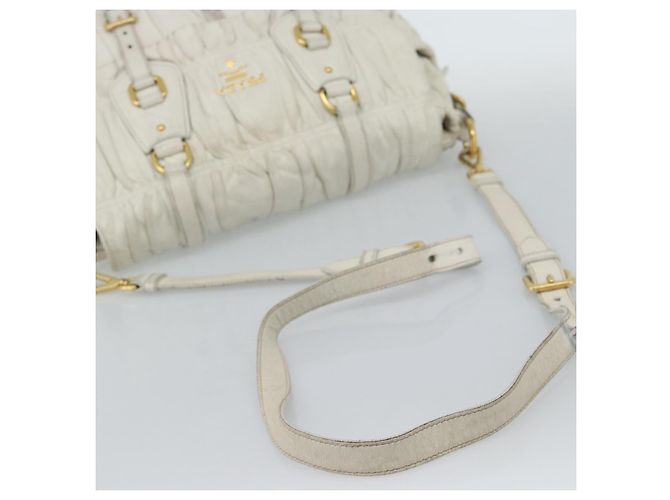 Borsa a Spalla PRADA in Pelle Bianco Oro Auth ka5003A D'oro - vista 7