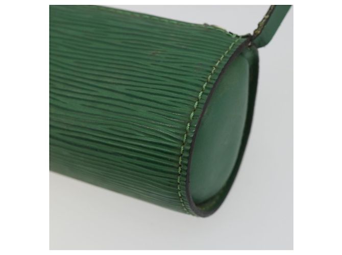 LOUIS VUITTON Epi Soufflot Pouch Green LV Auth 187622 Verde - vista 16