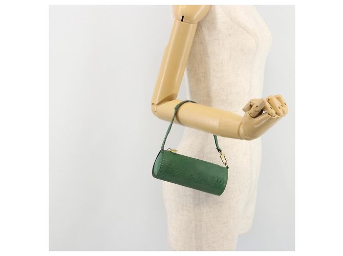 LOUIS VUITTON Epi Soufflot Pouch Green LV Auth 187622 Verde - vista 21