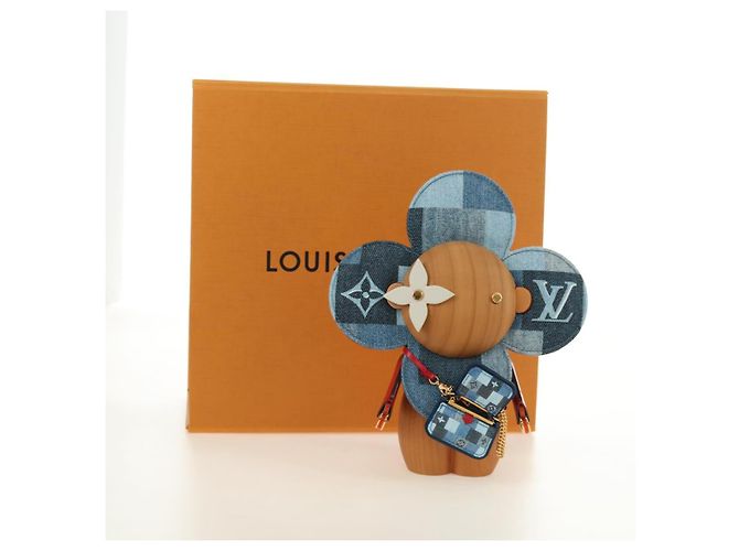 LOUIS VUITTON Monogram Denim Patchwork Vivienne Doll Blue GI0463 Auth 189263SM Bleu - vue 12