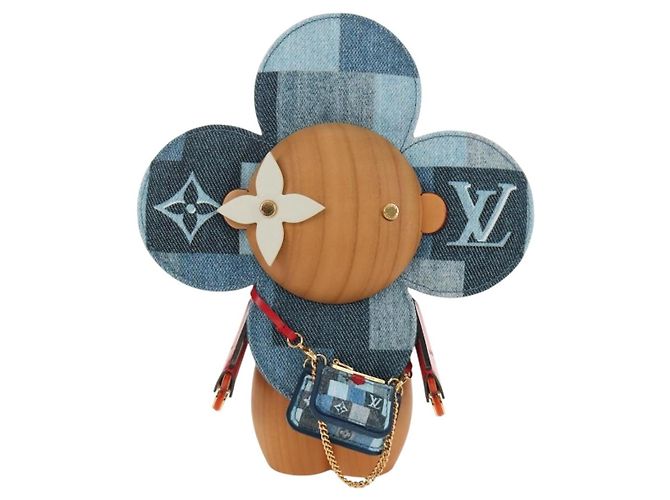 LOUIS VUITTON Monogram Denim Patchwork Vivienne Doll Blue GI0463 Auth 189263SM Bleu - vue 13
