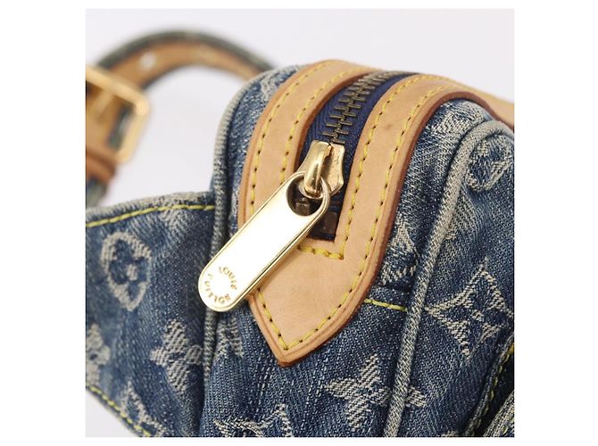 LOUIS VUITTON Monogram Denim Bum Bag Body Bag Blue M95347 LV Auth 189722SAV - vista 18