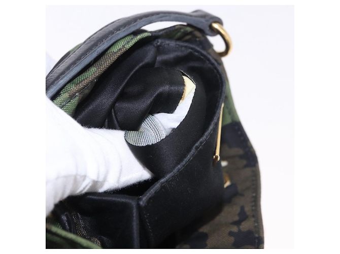 Borsa Miu Miu in tela 2way Verde Oro Auth ka4993A D'oro - vista 12