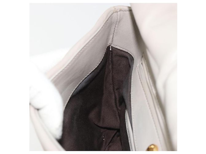 Borsa a Spalla con Catena Miu Miu in Pelle Grigio Oro Auth BA13736V Marrone D'oro - vista 21