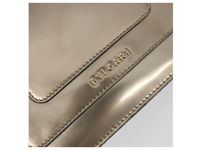 Bulgari Borsa a Spalla BVLGARI Serpenti in Pelle Oro Auth 189741A D'oro - vista 18