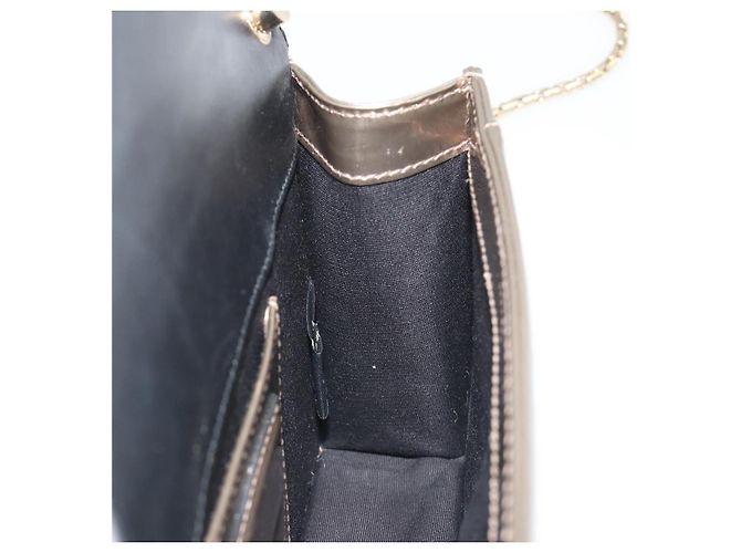 Bulgari Borsa a Spalla BVLGARI Serpenti in Pelle Oro Auth 189741A D'oro - vista 22