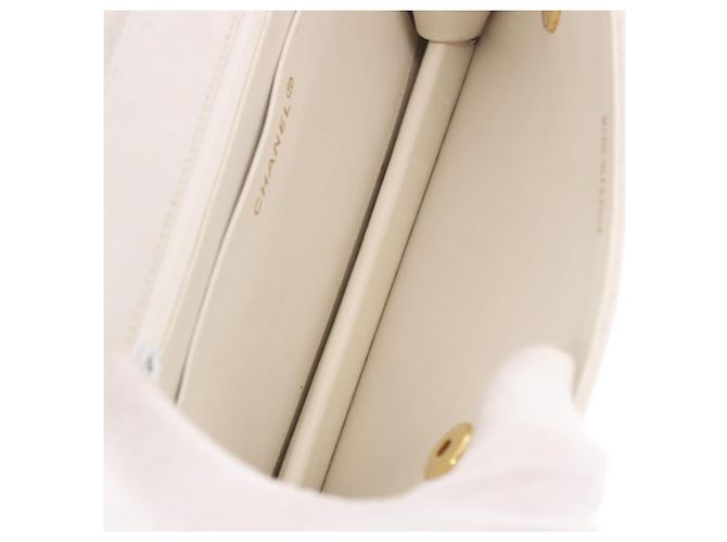 CHANEL Borsa a Catena Matelassé Double Turn Lock in Pelle di Agnello Bianca CC Auth 190079SAV Bianco D'oro - vista 9