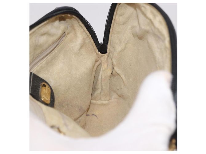 GUCCI Shoulder Bag Leather Black Gold 07 37 4916 Auth 189941 Golden - view 21
