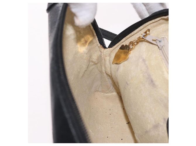 GUCCI Shoulder Bag Leather Black Gold 07 37 4916 Auth 189941 Golden - view 22