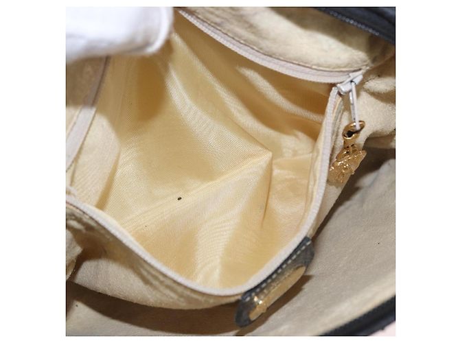 GUCCI Shoulder Bag Leather Black Gold 07 37 4916 Auth 189941 Golden - view 24