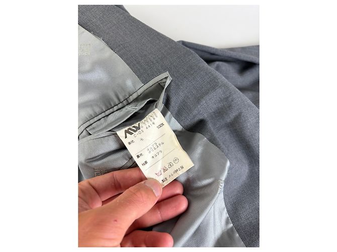 Vintage Givenchy Herrenwollanzug Grau Schwarze Knöpfe L - Ansicht 8