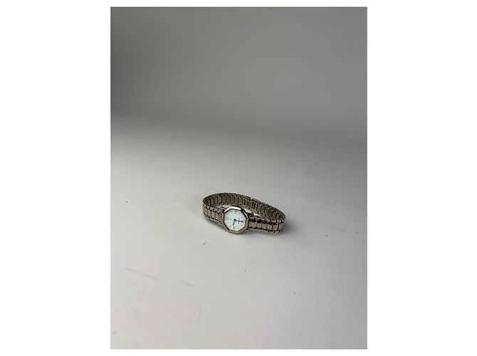 Vintage Givenchy Armbanduhr aus Edelstahl Silber Weiß - Ansicht 5