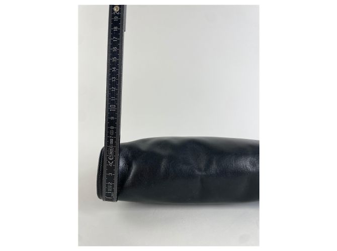 Clutch Vintage Givenchy in pelle liscia nera e oro Nero - vista 9