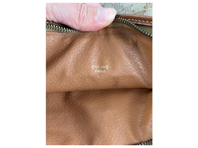 Céline Clutch Vintage Celine Monogram Canvas Beige Tan Oro - vista 5