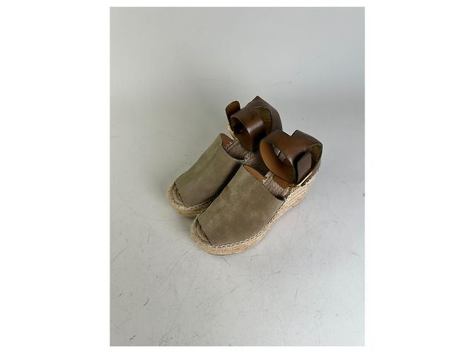 Chloé Sandali con zeppa in scamosciato vintage Chloe Beige Marrone EU35 - vista 7