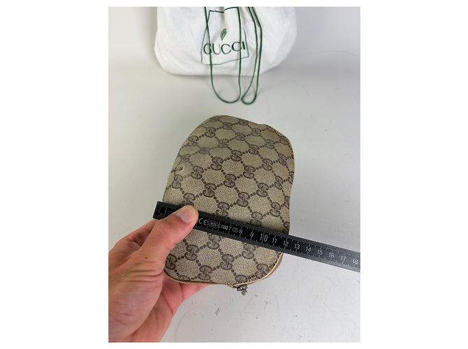 Neceser Vintage Gucci GG Supreme Beige Marrón - vista 10