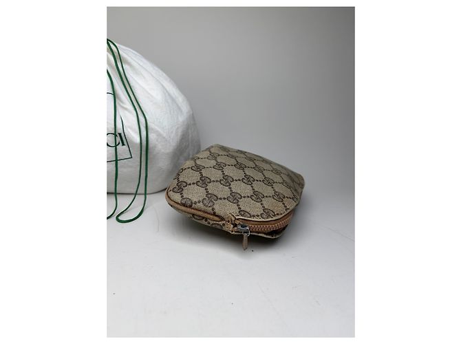 Neceser Vintage Gucci GG Supreme Beige Marrón - vista 8
