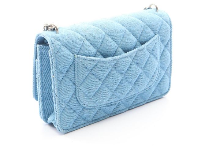 Borsa a tracolla Chanel Matelassé Denim Blu - vista 2