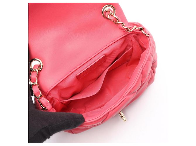 Borsa a tracolla Chanel Matelassé in agnello Rosa - vista 3