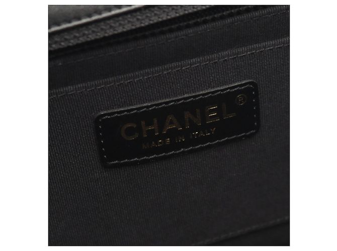 Borsa Chanel Matelassé in pelle di agnello nera Nero - vista 4